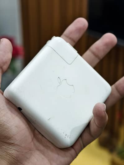 Apple original 87W Adapter