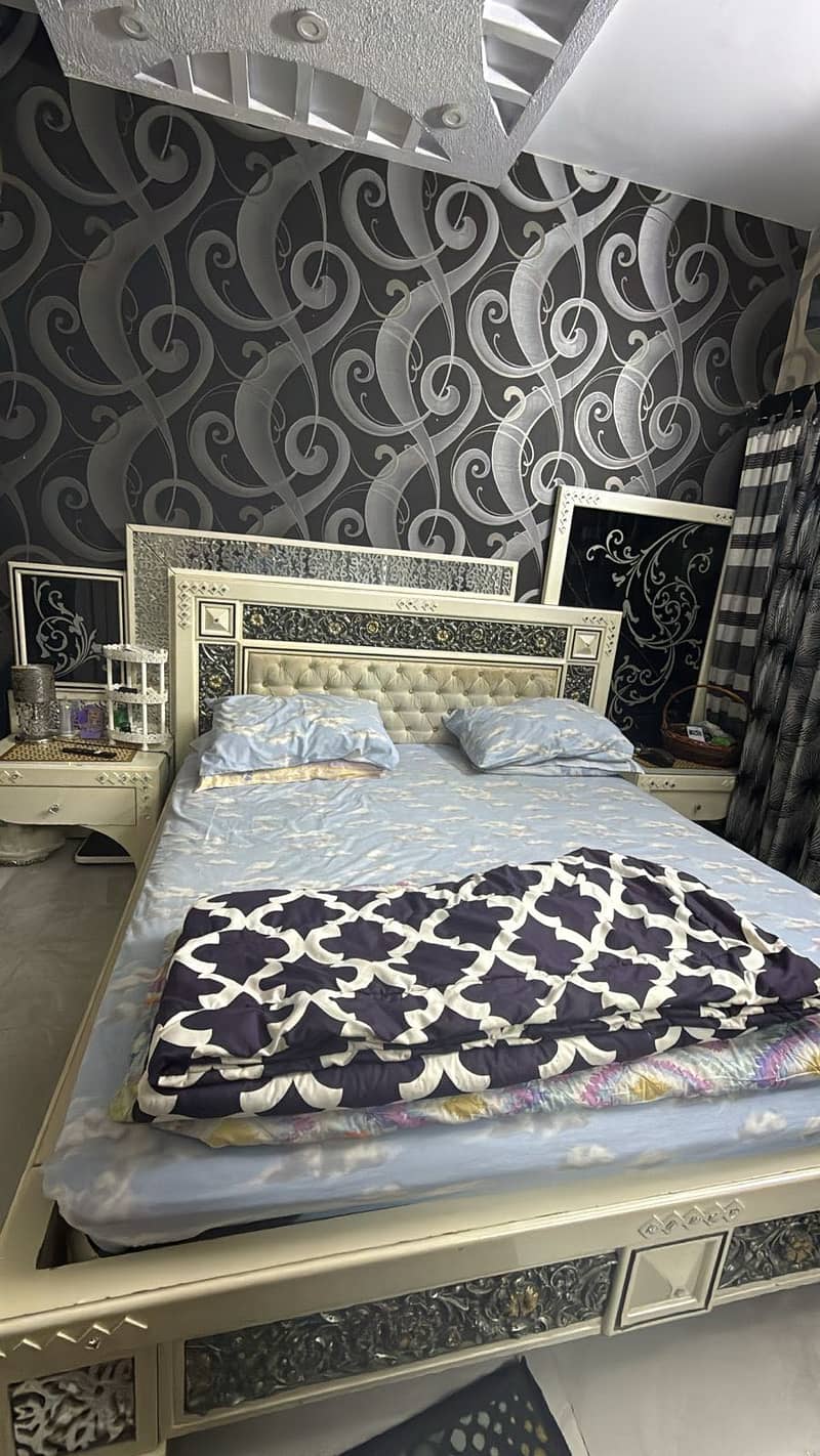 Good double bed without matris 8
