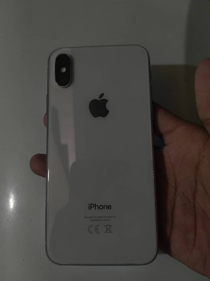 Apple iPhone X 3