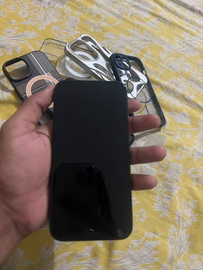 Apple iPhone 13