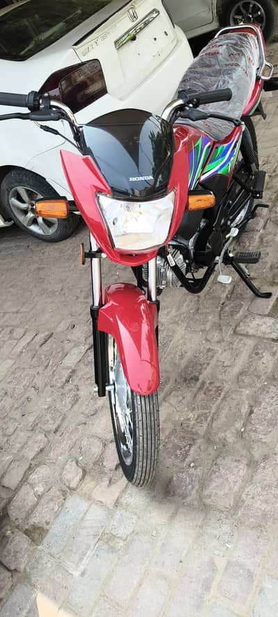 Honda Pridor 2027 Sticker