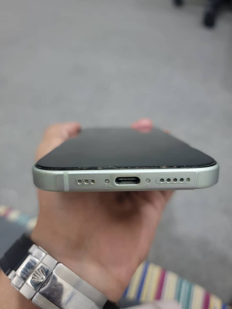 Apple iPhone 15 0
