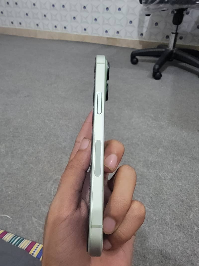 Apple iPhone 15 1