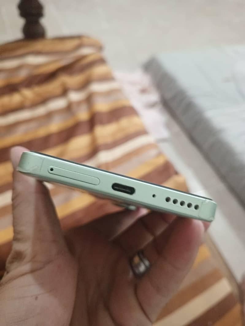 Xiaomi Redmi Note 13 4