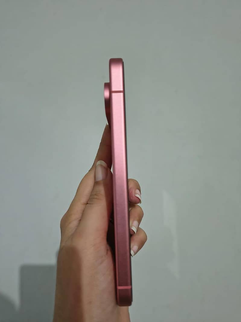 Google Pixel 9 3