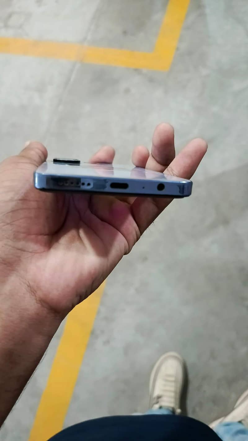 Tecno CAMON 20 0
