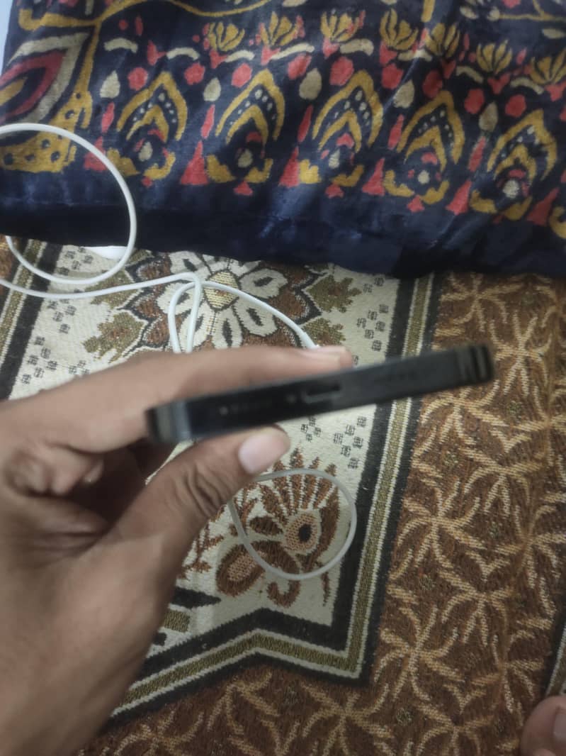 14 pro max 5