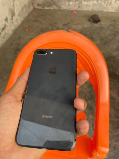 Apple iPhone 8 Plus