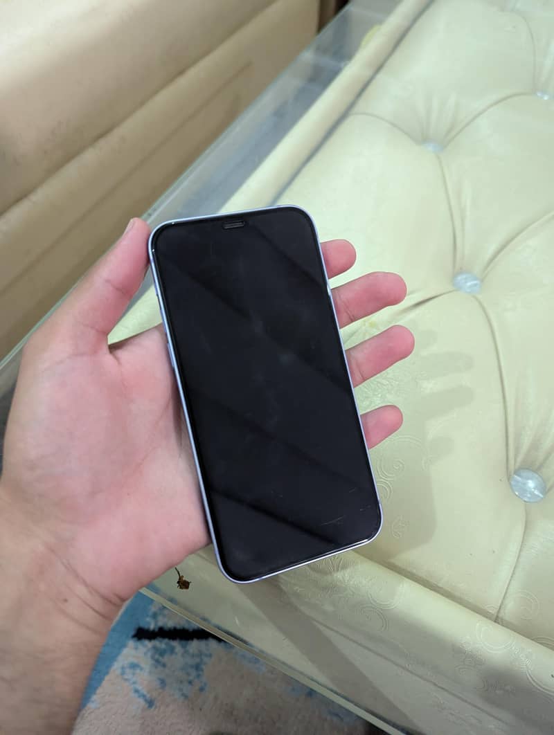 Apple iPhone 12 2