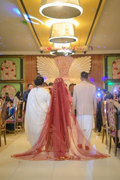 BRIDAL VEIL