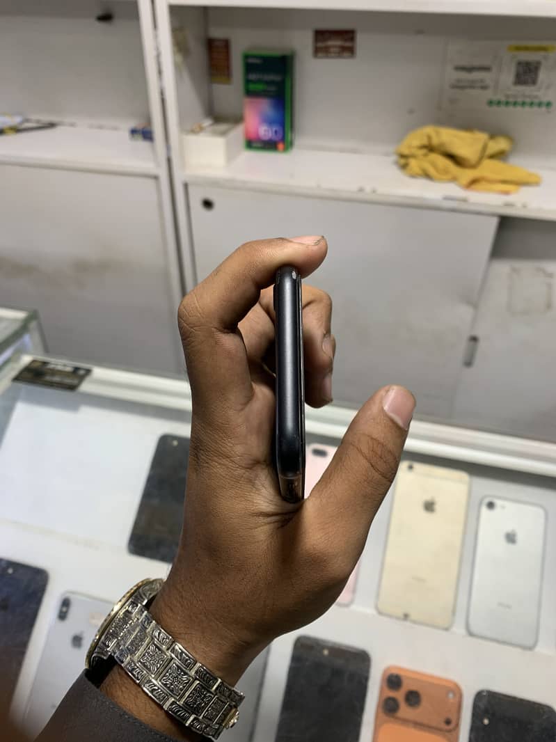 Apple iPhone SE 1