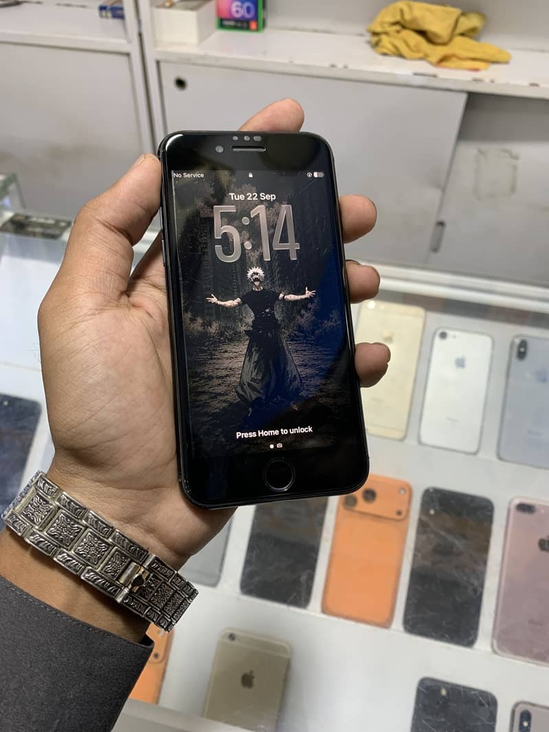 Apple iPhone SE 3