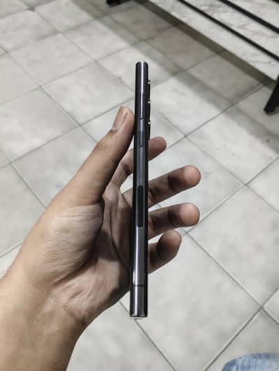 Samsung Mobile S22 Ultra