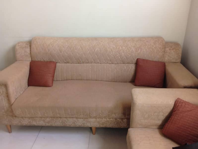 5 seater Sofa set 0