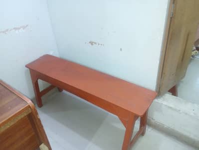 Benches 8 benches