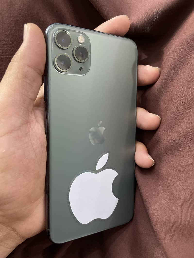 Apple iPhone 11 Pro Max 1