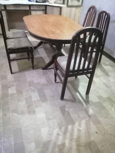 Wooden Dining Table With chairs