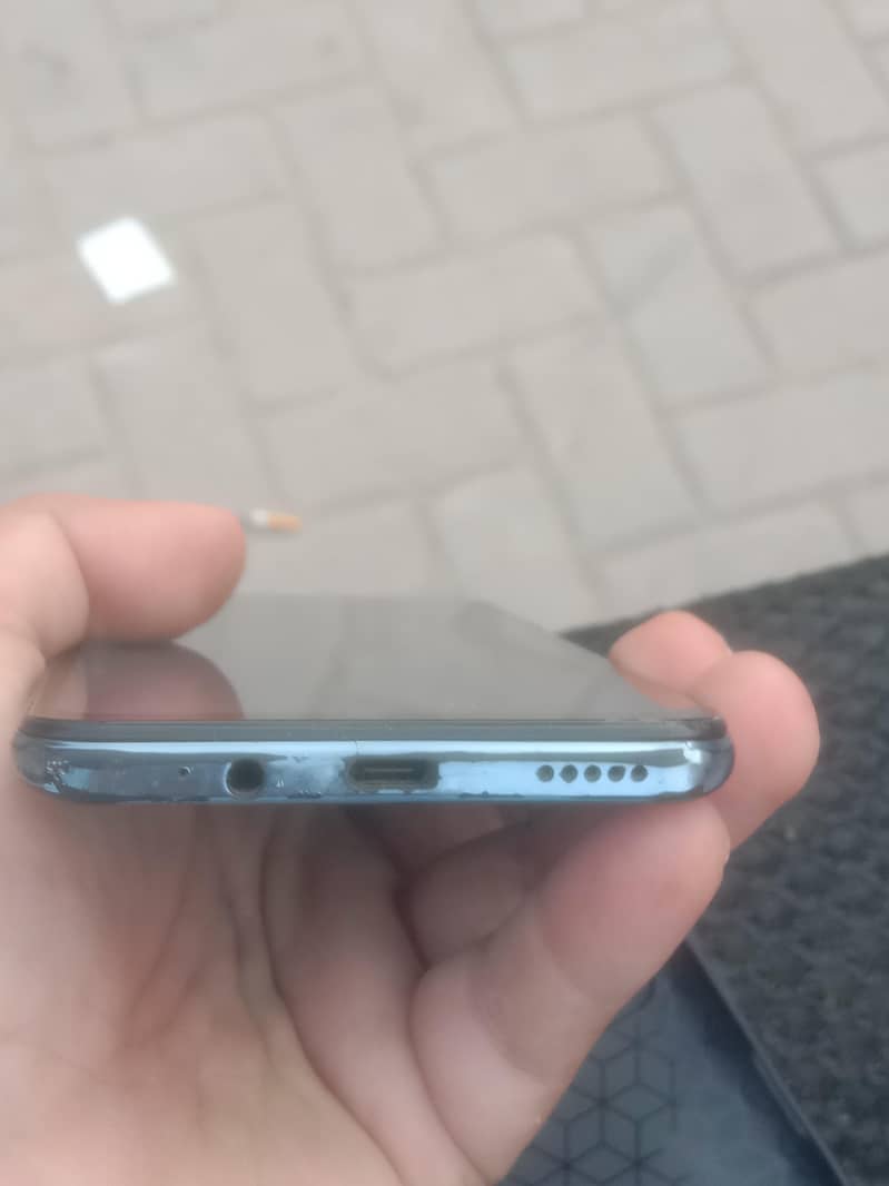 Infinix Note 8 1