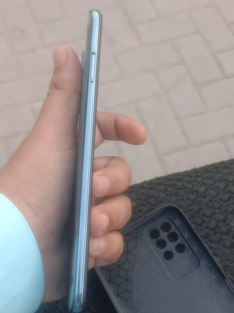 Infinix Note 8 2