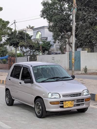 Daihatsu Cuore 2003
