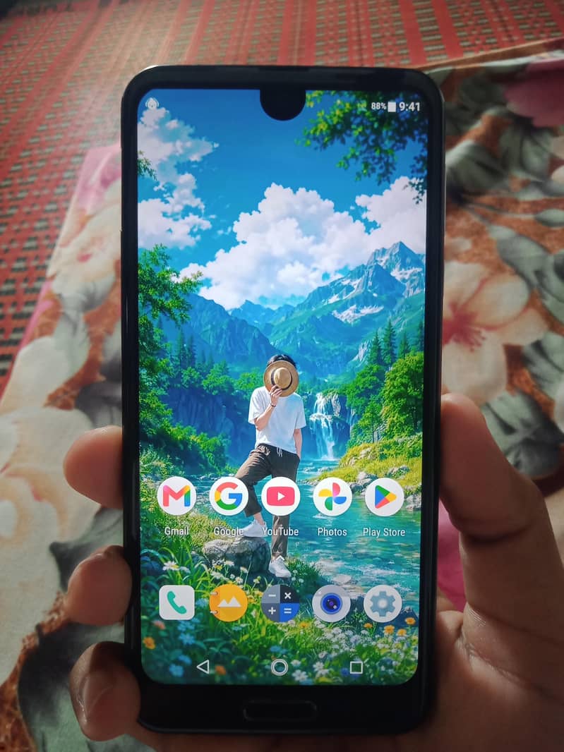 Sharp Aquos R2 7