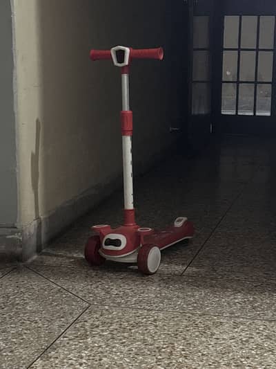 Manual scooty for kids