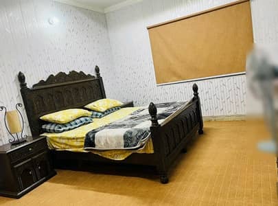 Prime Location Flat For rent Is Readily Available In Prime Location Of Siddique Trade Center