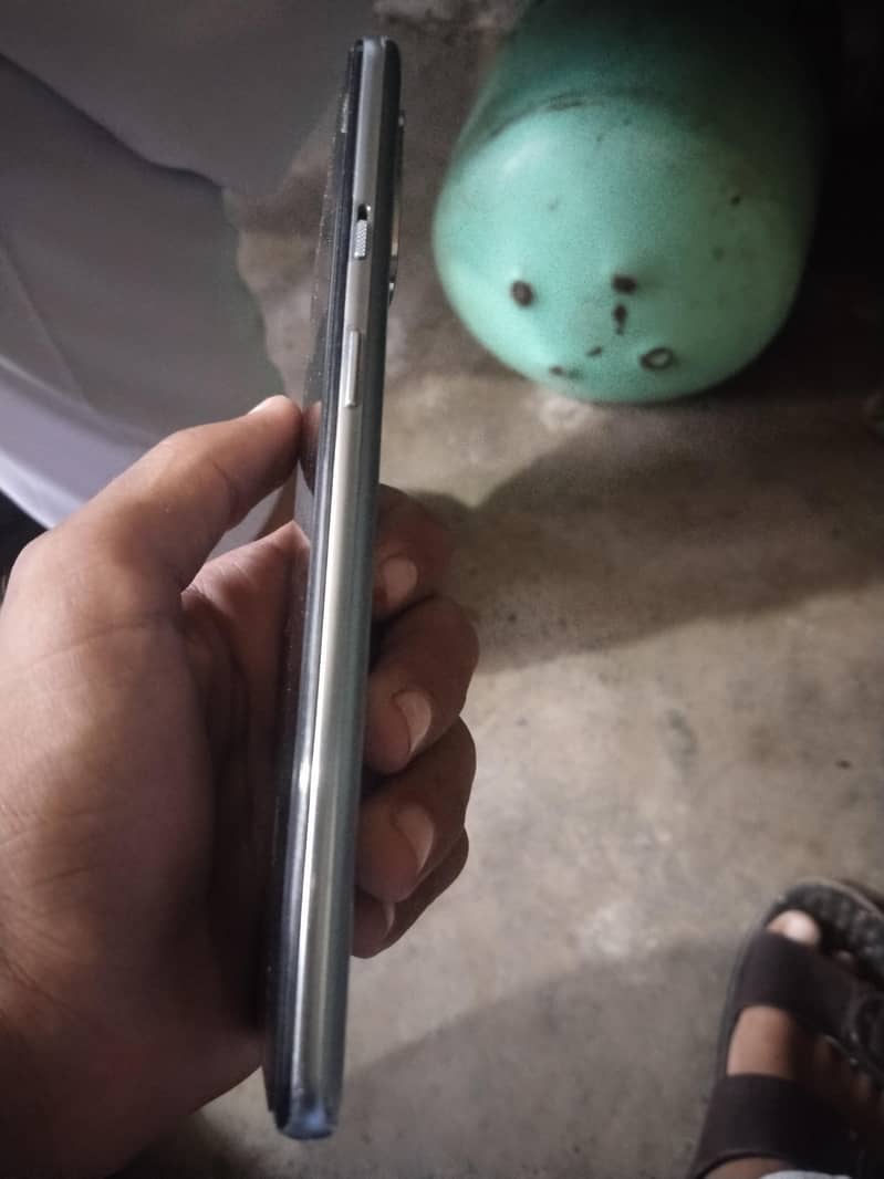One Plus 8T 3