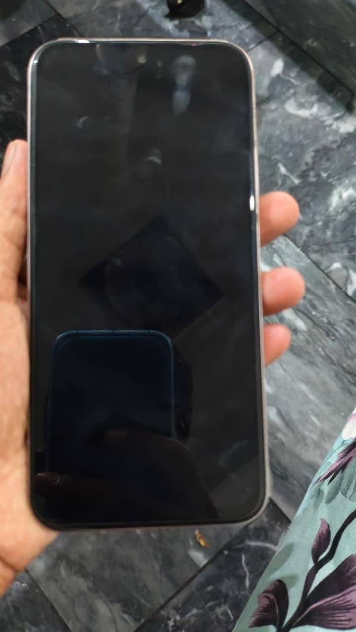 OPPO A6 2