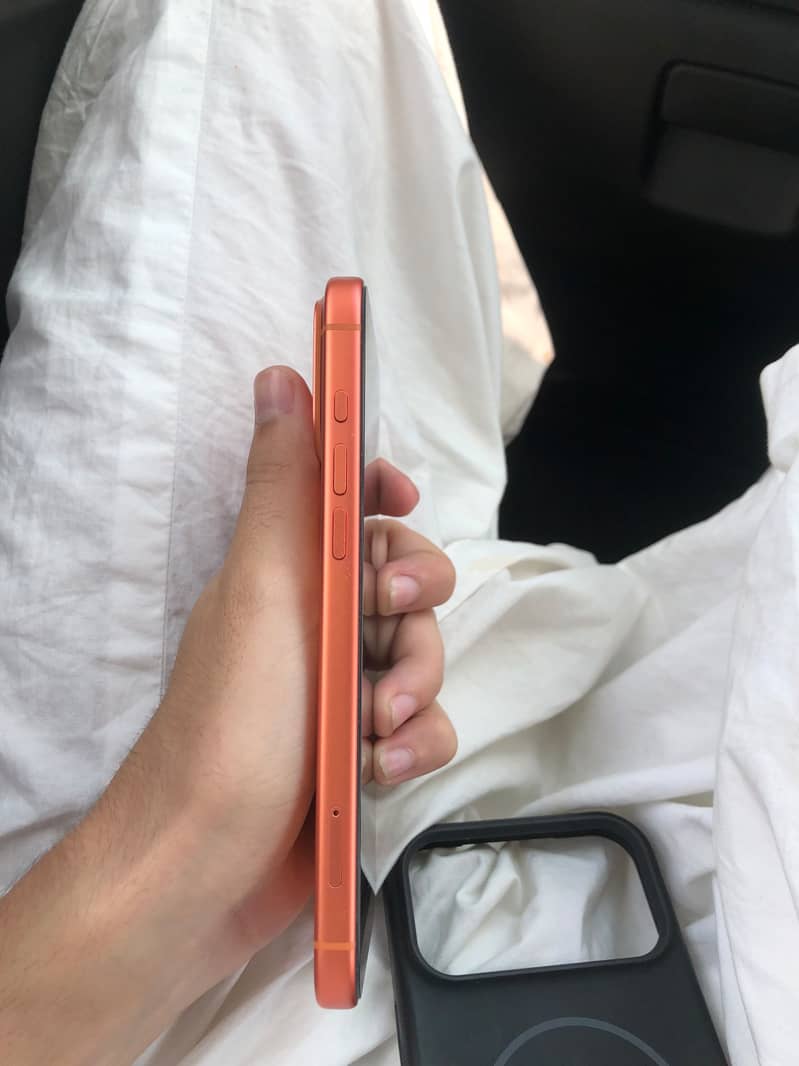 Apple iPhone 17 Pro Max 7