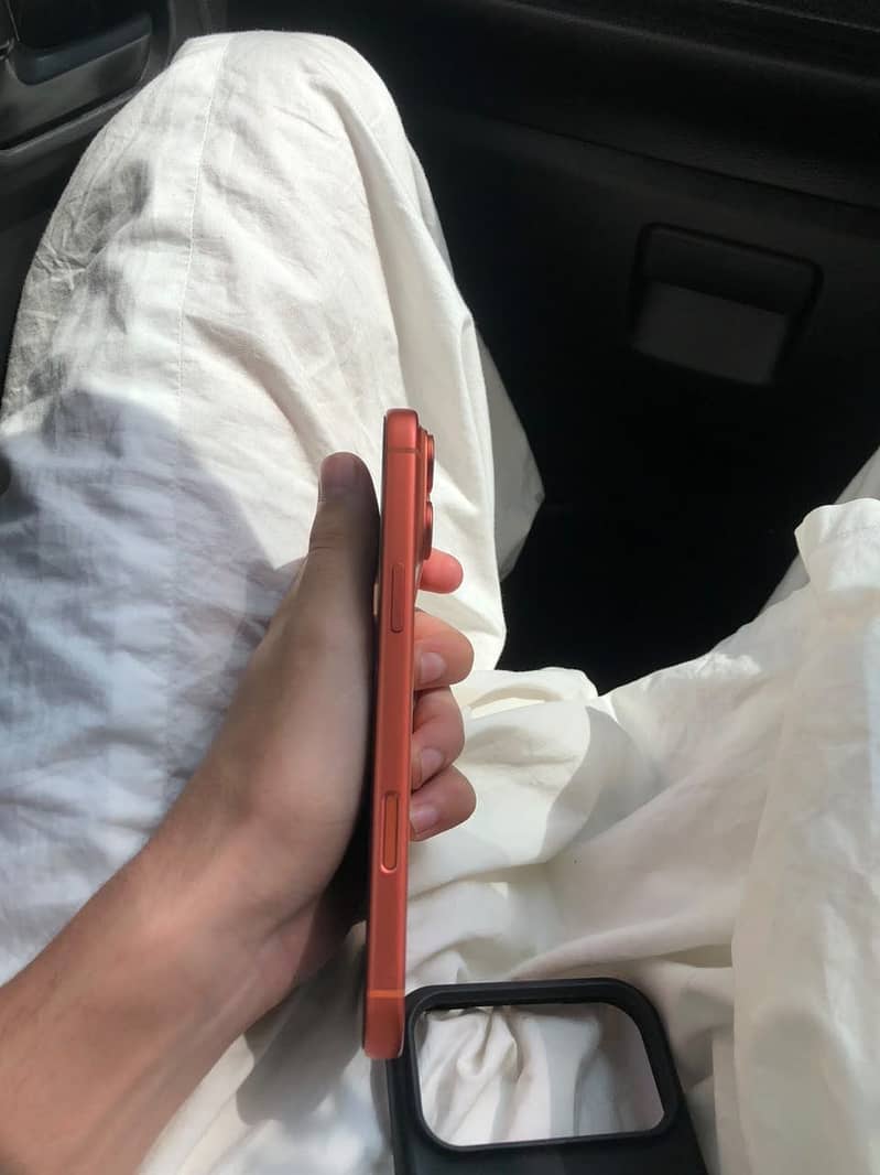Apple iPhone 17 Pro Max 8