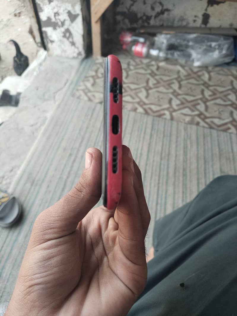 One Plus 6T 2