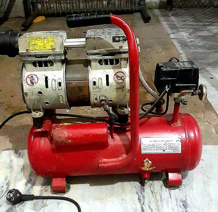 AIR COMPRESSOR 1