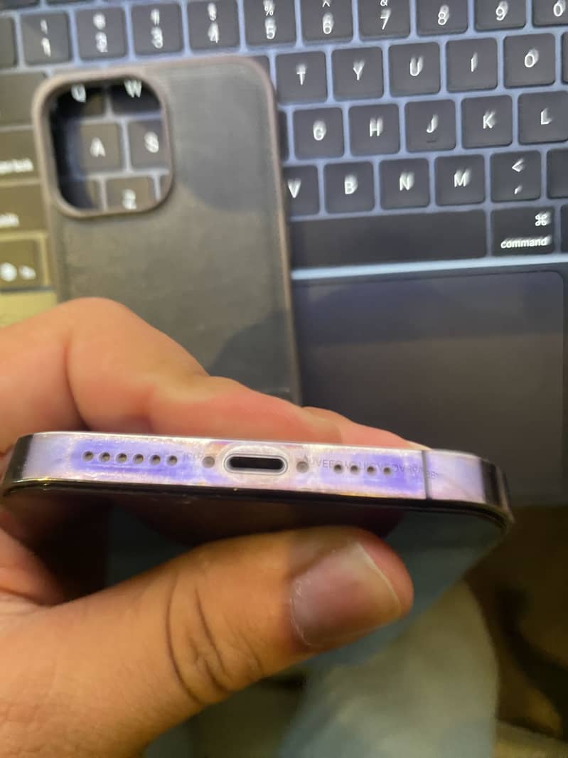 Apple iPhone 14 Pro Max 2