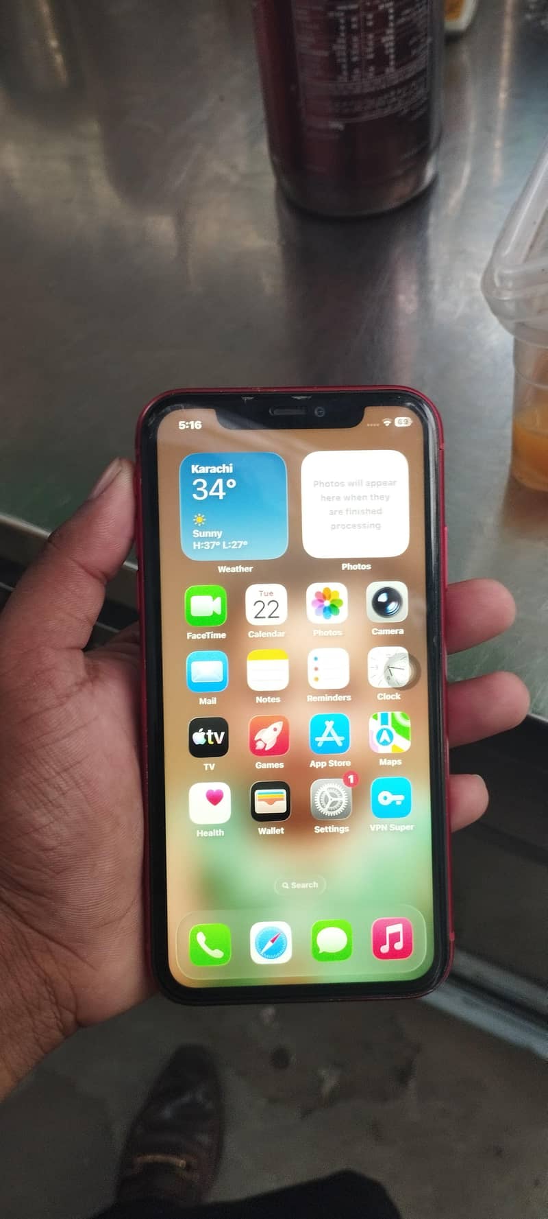 Apple iPhone 11 4