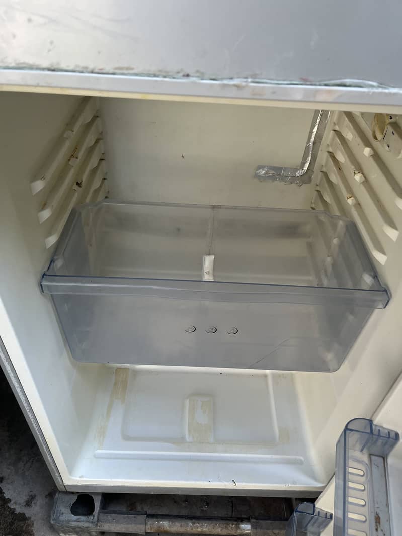 Haier refrigirator 2