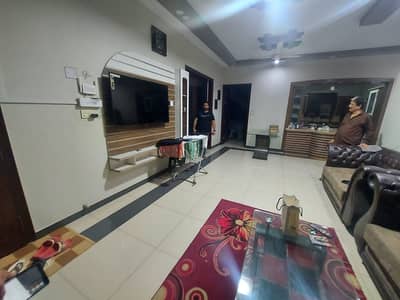 PARK FACING SINGLE STOREY SLIGHTLY USE SECTOR X HOUSE FOR SALE