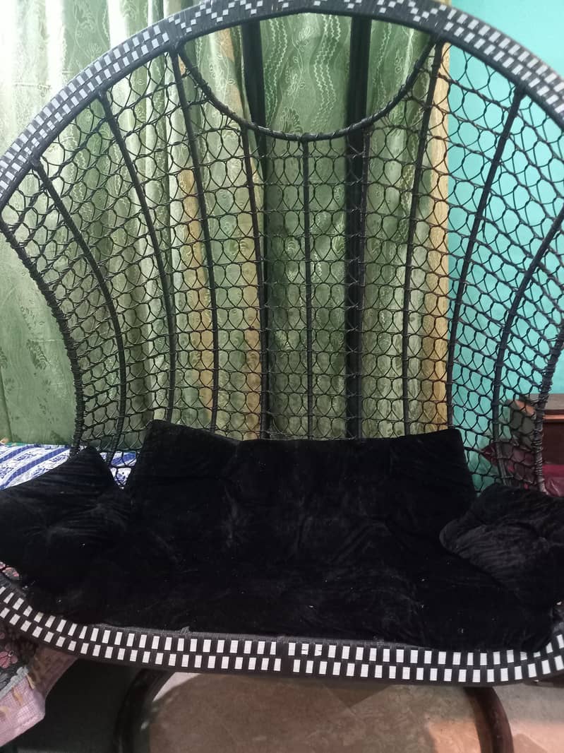 2 SEATER SWING 2