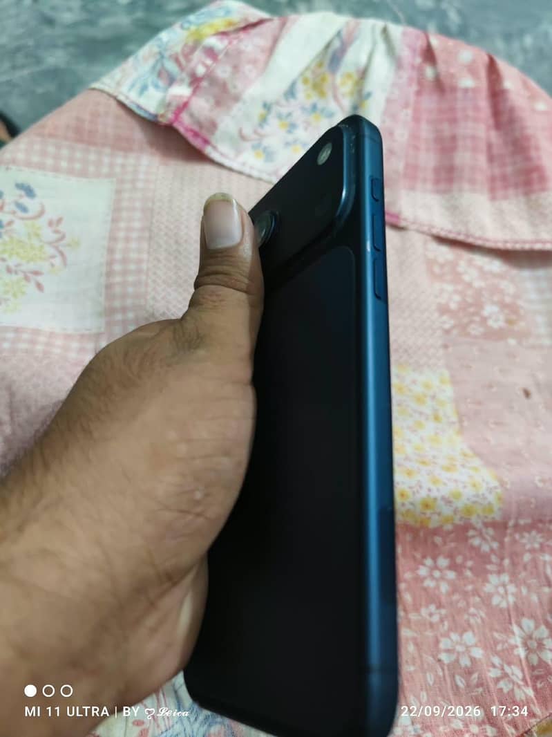 Apple iPhone 17 Pro Max 1