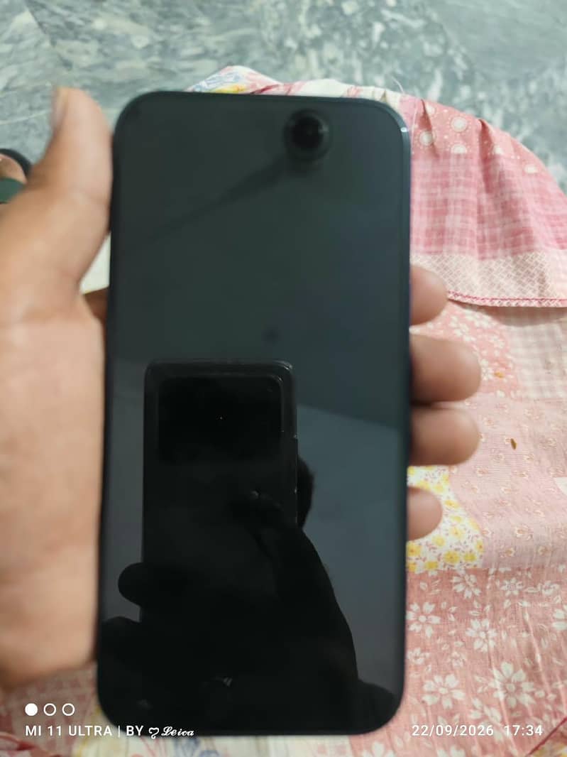 Apple iPhone 17 Pro Max 4
