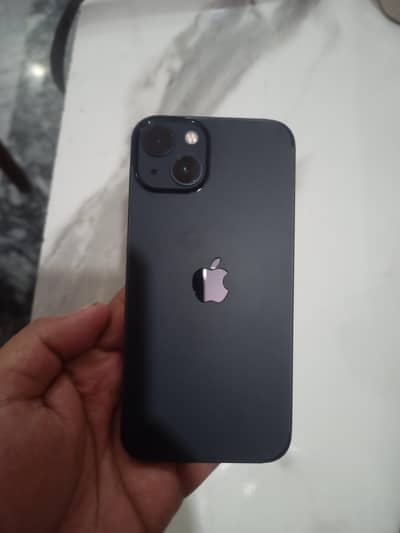 Apple iPhone 13