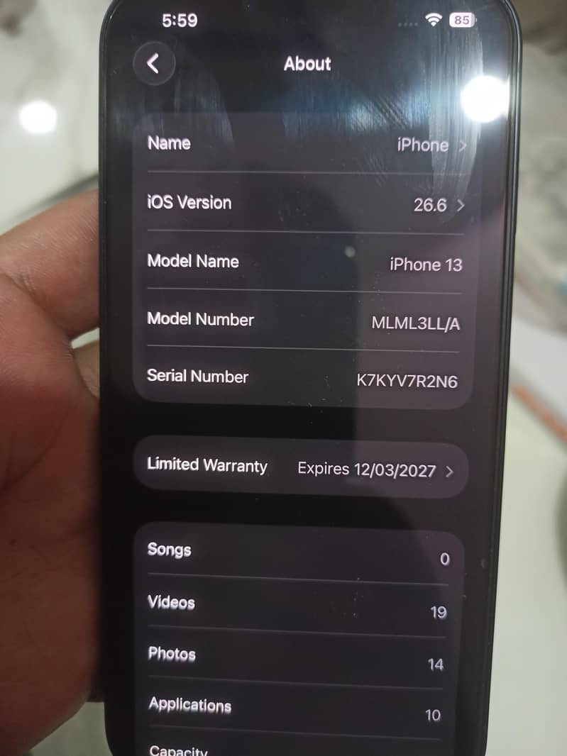 Apple iPhone 13 6