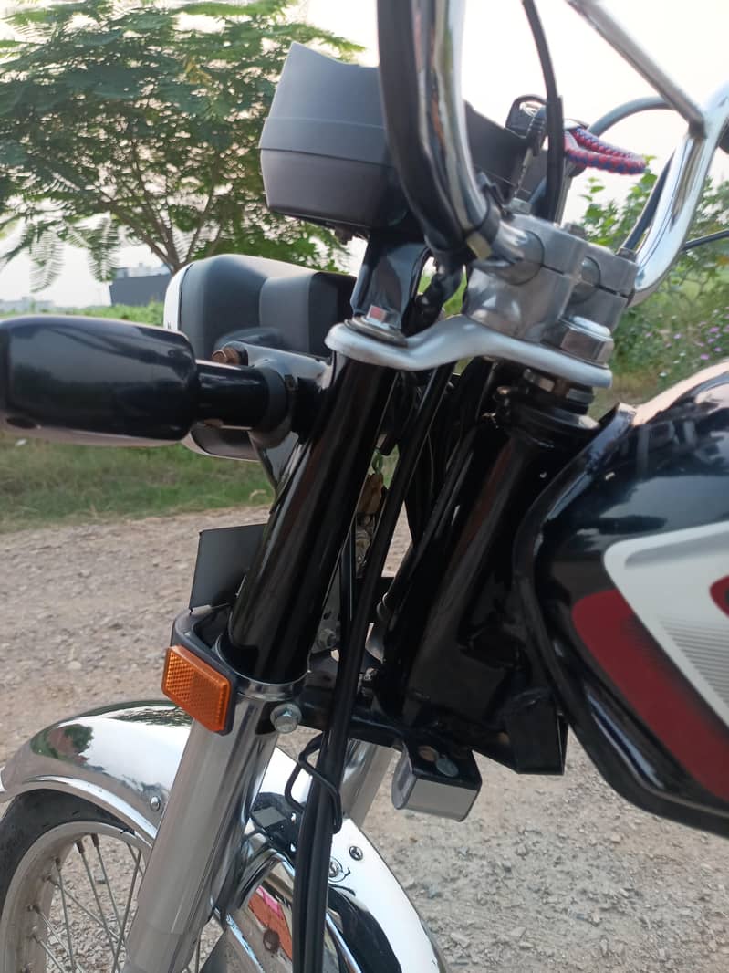 Honda CD 70CC 3