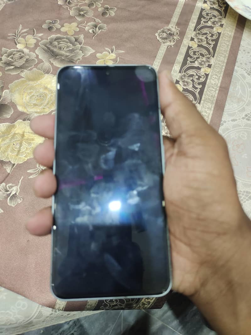 Google Pixel 8 5