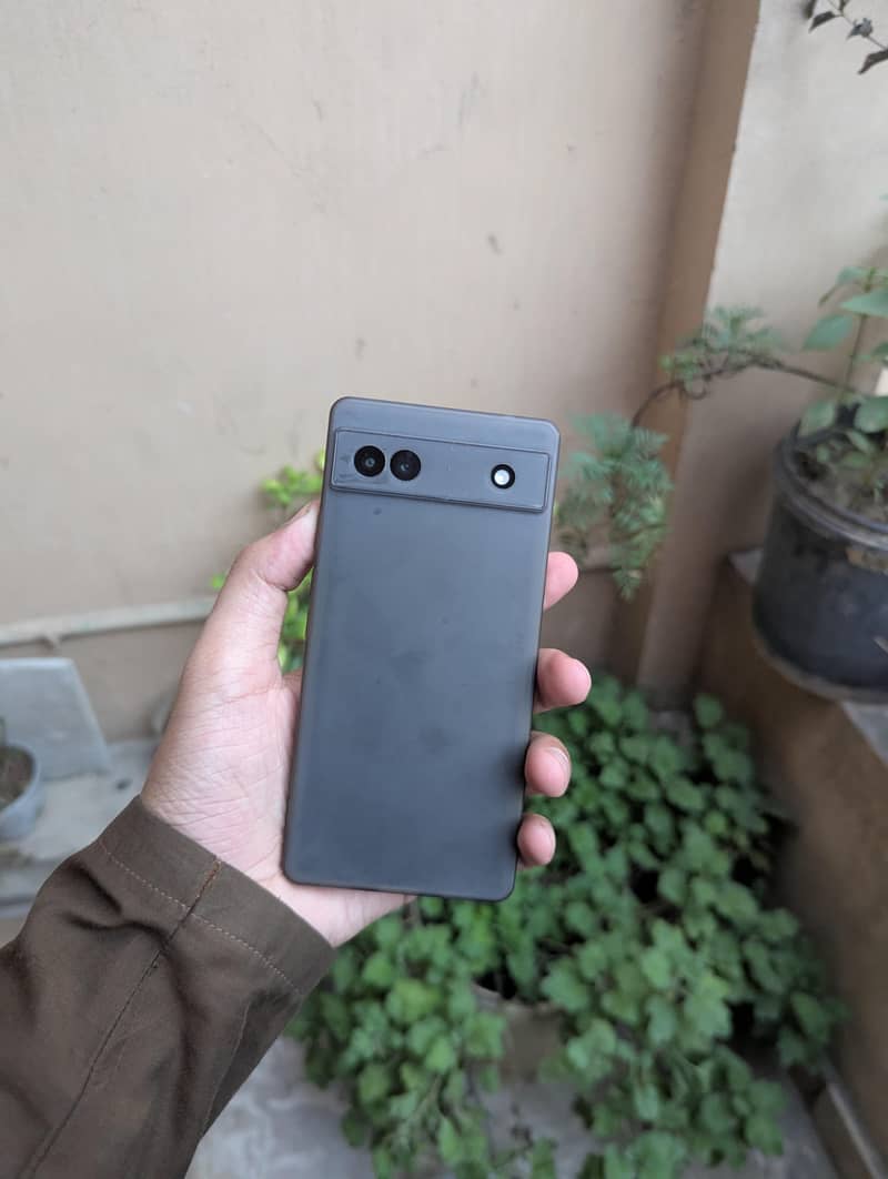 Google Pixel 6a 4