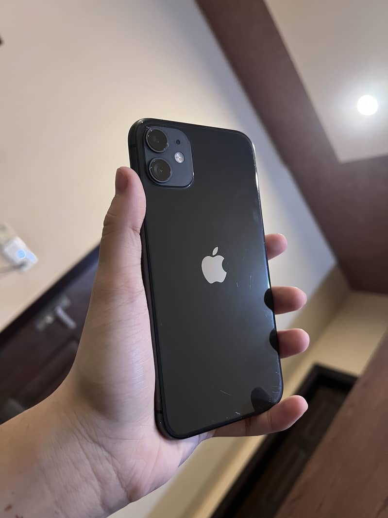 Apple iPhone 11 0