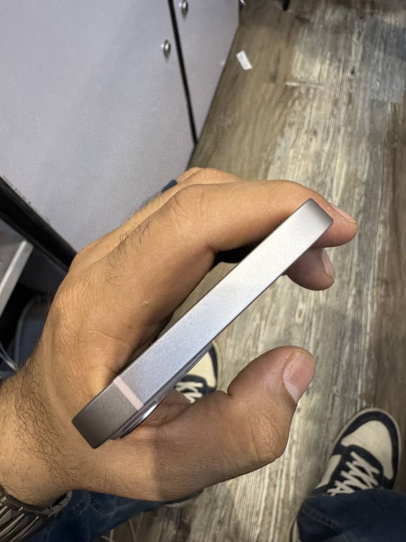 Iphone 13 3