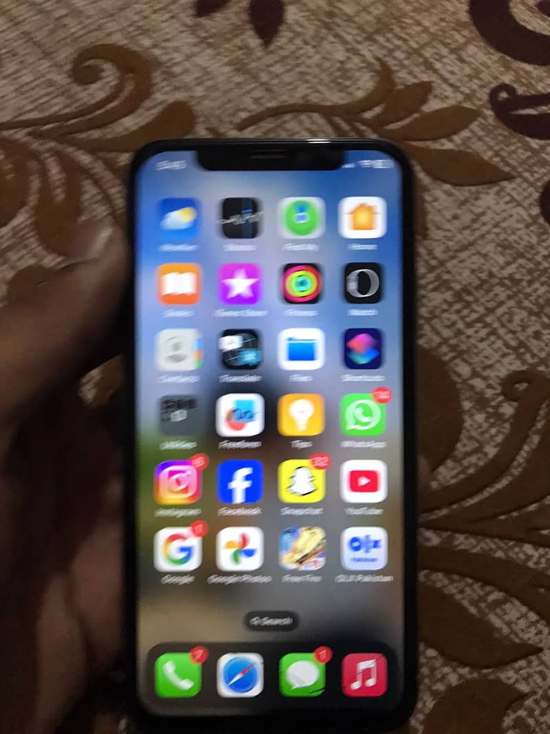 Apple iPhone X 2