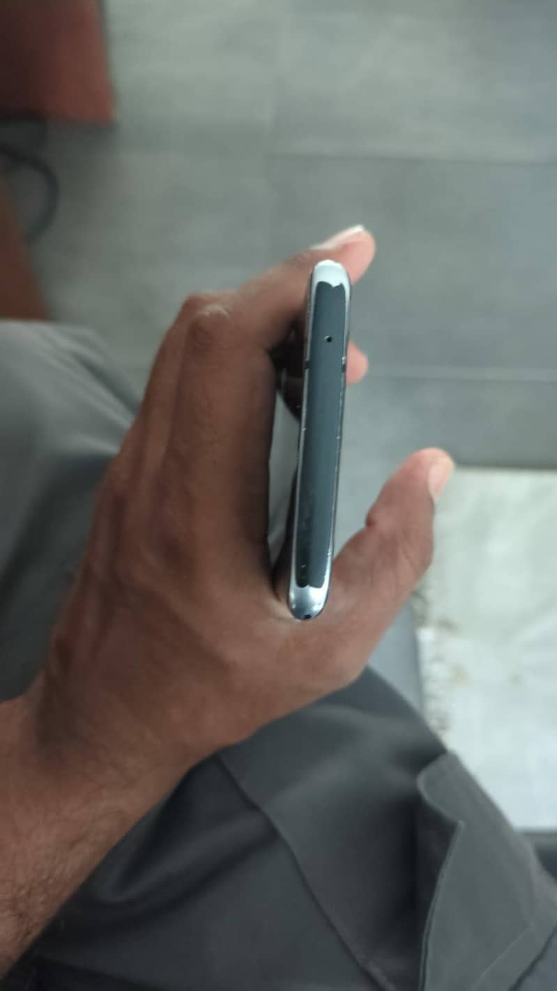One Plus 8 uw 5g 1