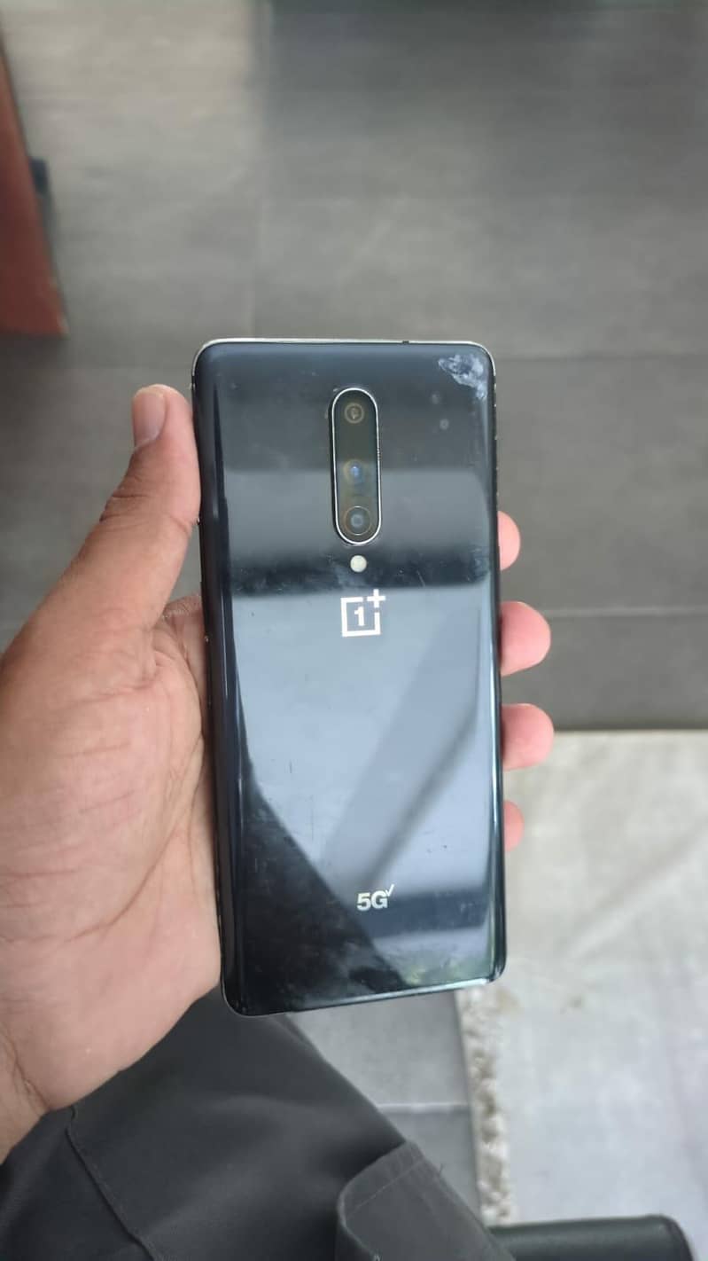 One Plus 8 uw 5g 2